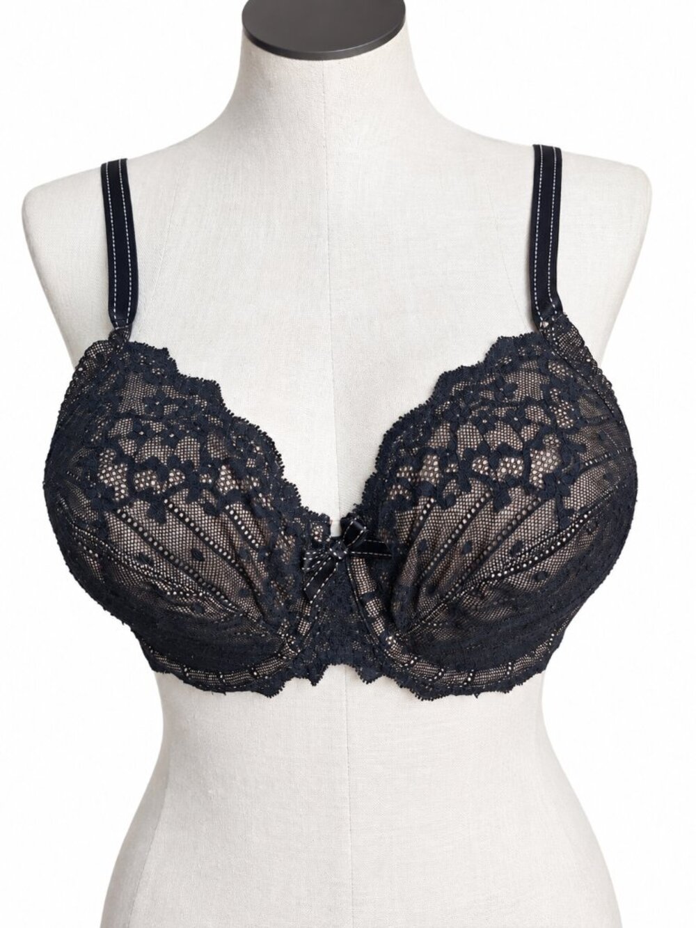 Chantelle Rive Gauche Black Lace Full Coverage Underwire Bra 36DD